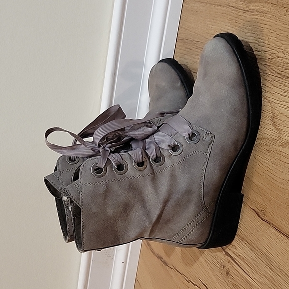 Treasure & Bond Ankle Boots - Picture 9 of 10